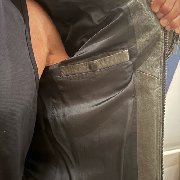 ARI Men's Olive Leather Jacket from Italy - Picture 6 of 8